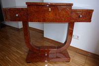 Coiffeuse/Konsole aus Amboinafurnier