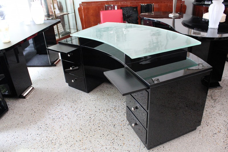 A Fine Art Deco Desk Black High Gloss Lacquer Art Deco Annette