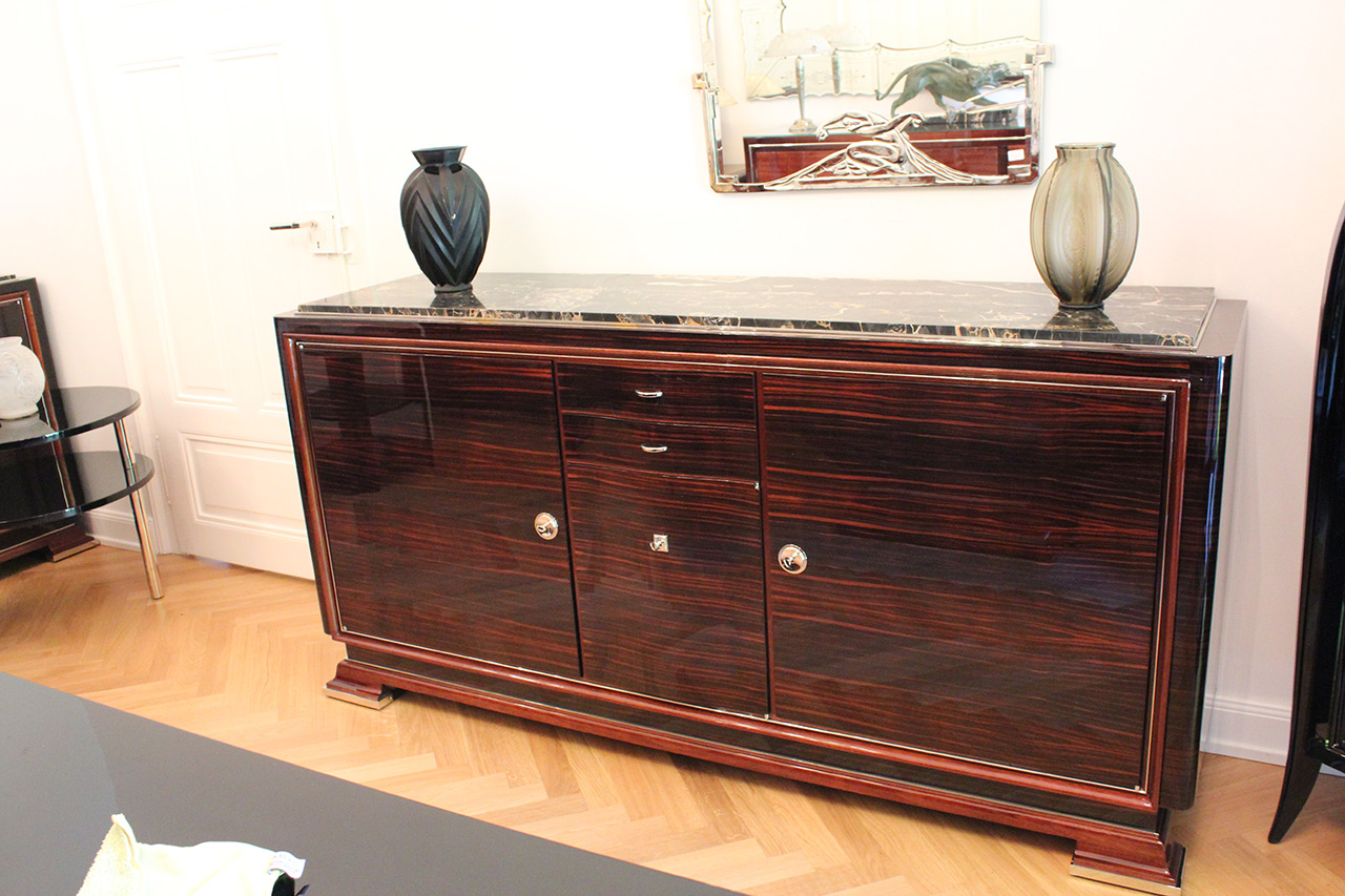 Elegantes Sideboard von Jules Leleu in Makassar