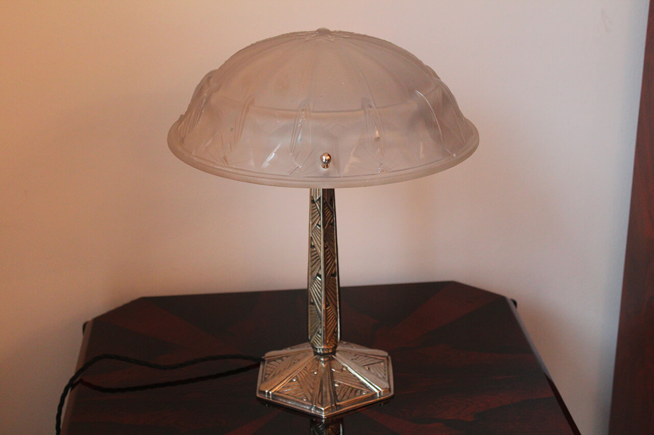 Tischlampe
