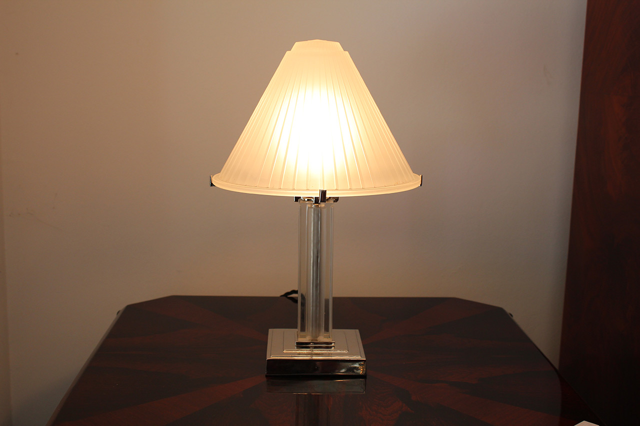 Edle Tischlampe von Hettier & Vincent