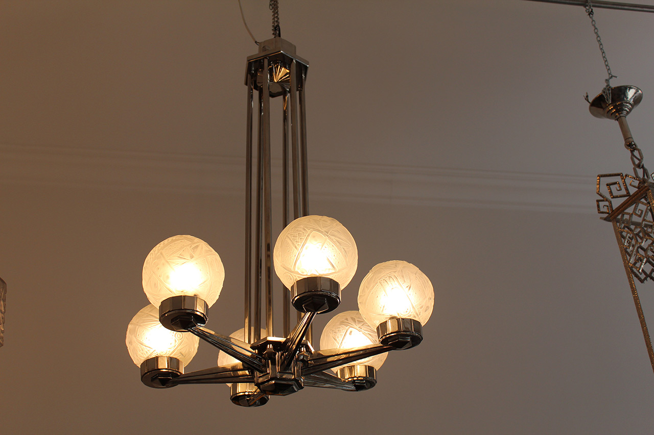 Große beeindruckende runde Deckenlampe von Muller Frères